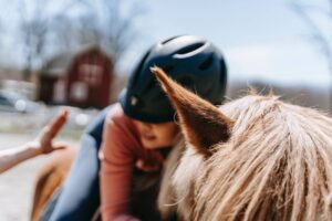 Dlaczego warto jeździć konno?